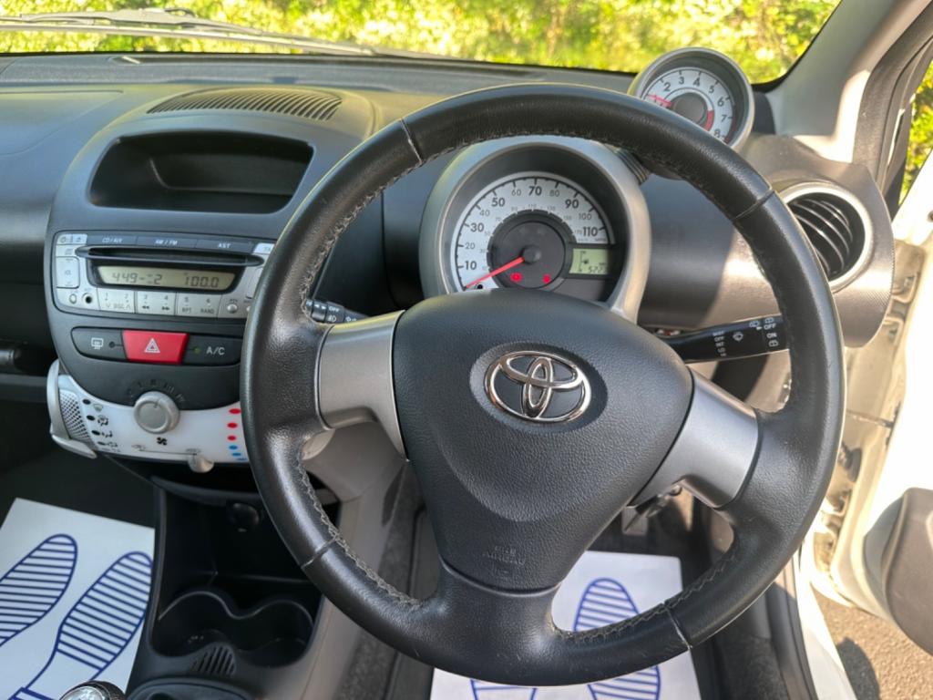 TOYOTA AYGO