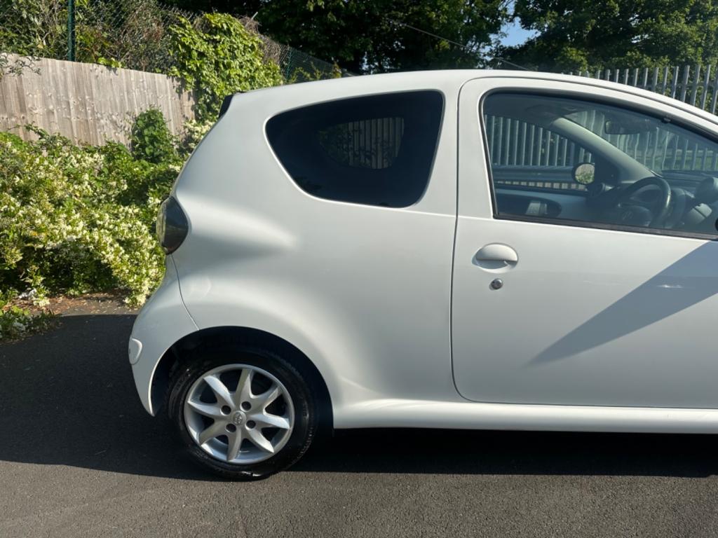 TOYOTA AYGO