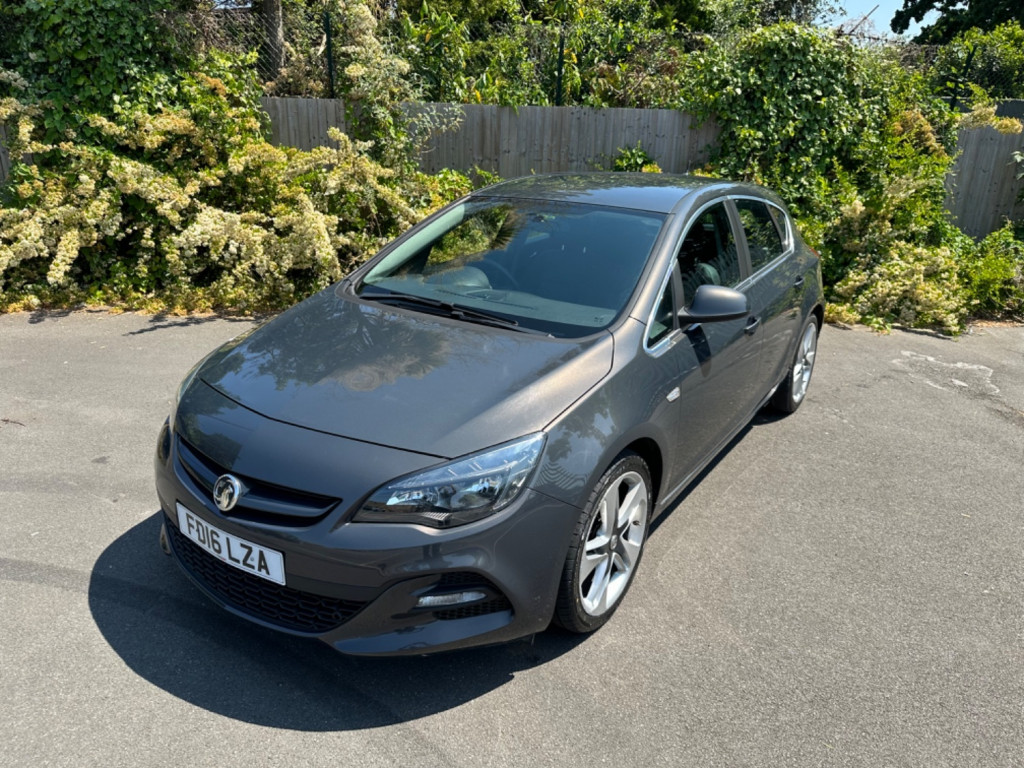 VAUXHALL ASTRA