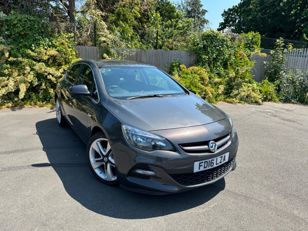 VAUXHALL ASTRA