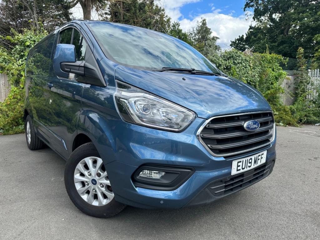 View FORD TRANSIT CUSTOM 280 LIMITED PV L1 H1