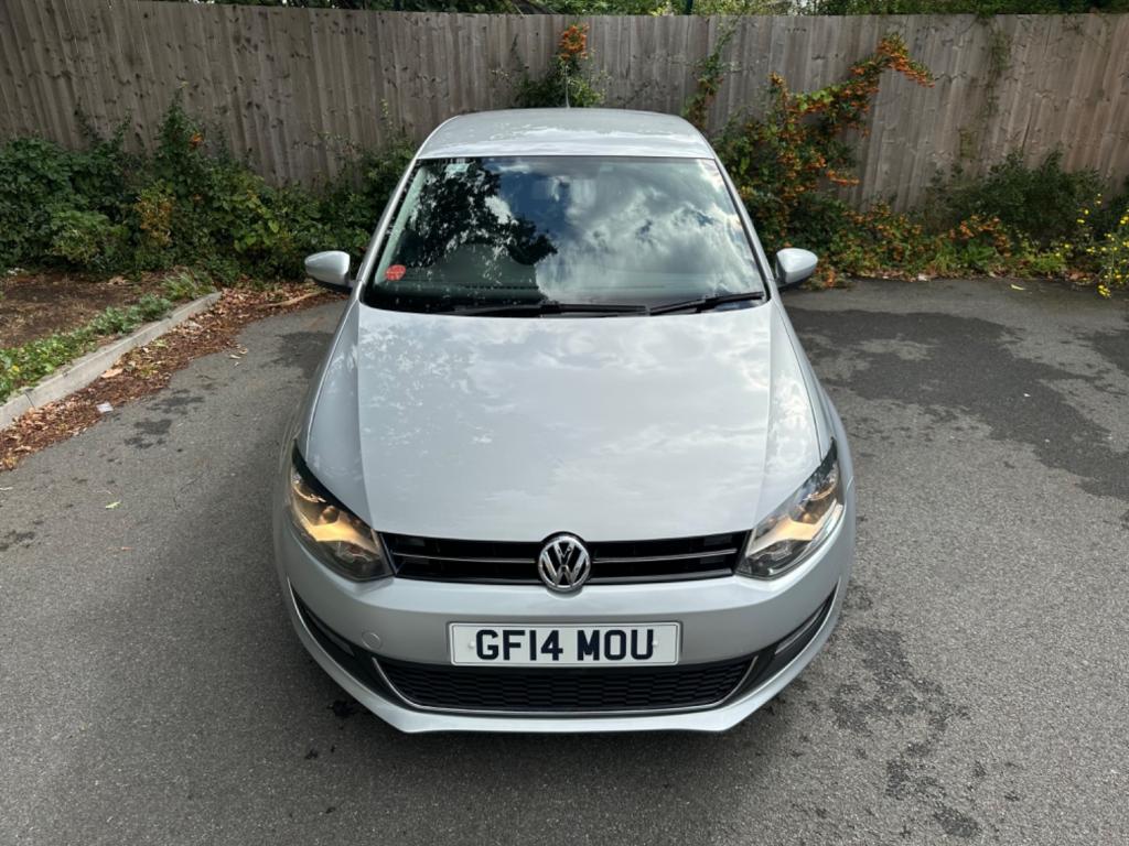 VOLKSWAGEN POLO