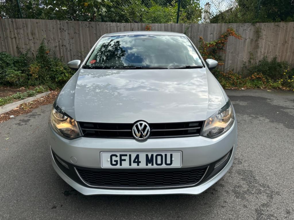 VOLKSWAGEN POLO