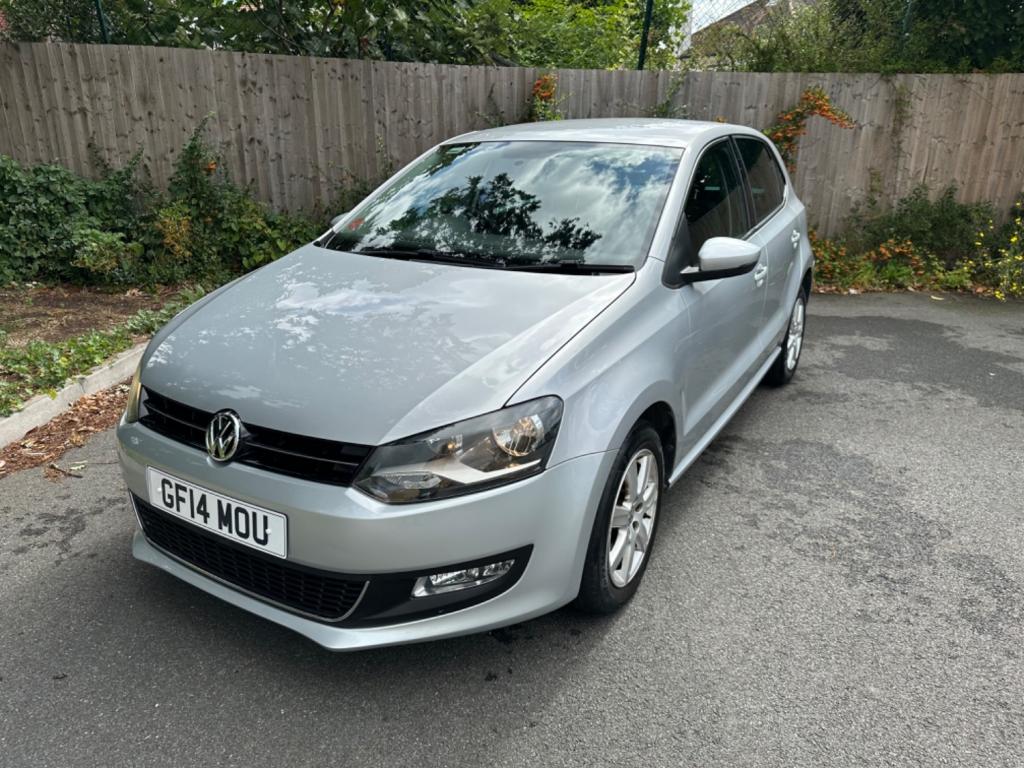 VOLKSWAGEN POLO