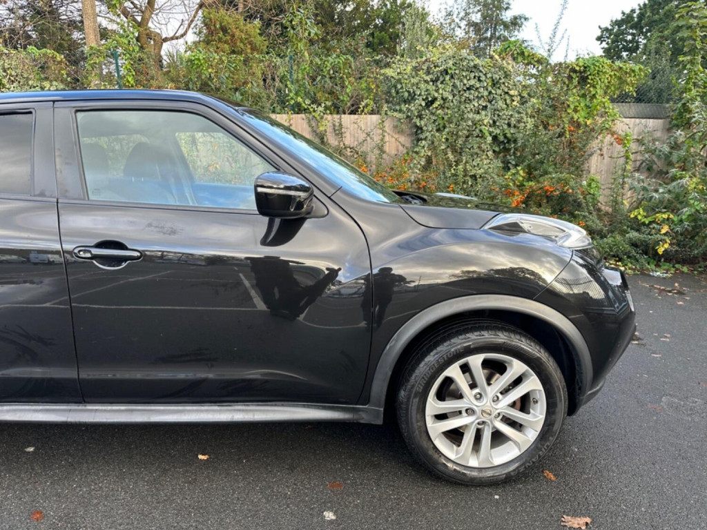 NISSAN JUKE