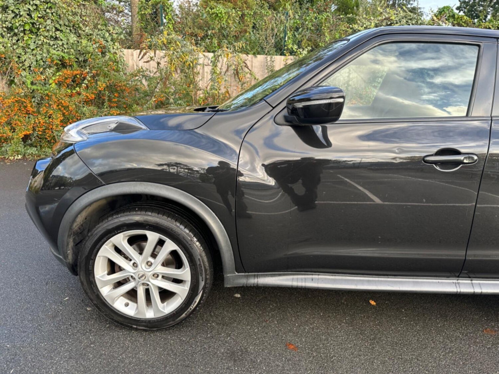NISSAN JUKE