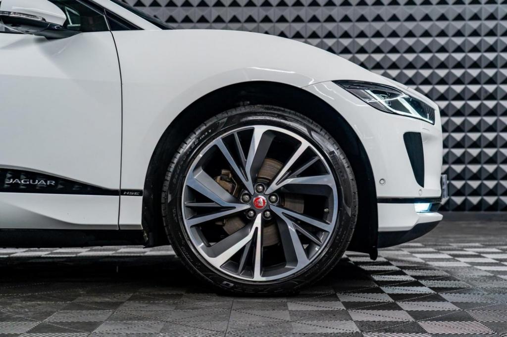 JAGUAR I-Pace
