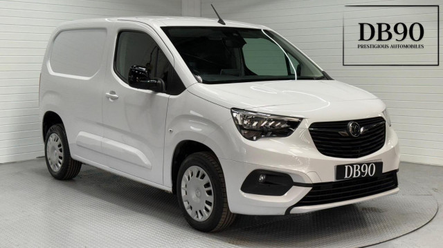 VAUXHALL COMBO