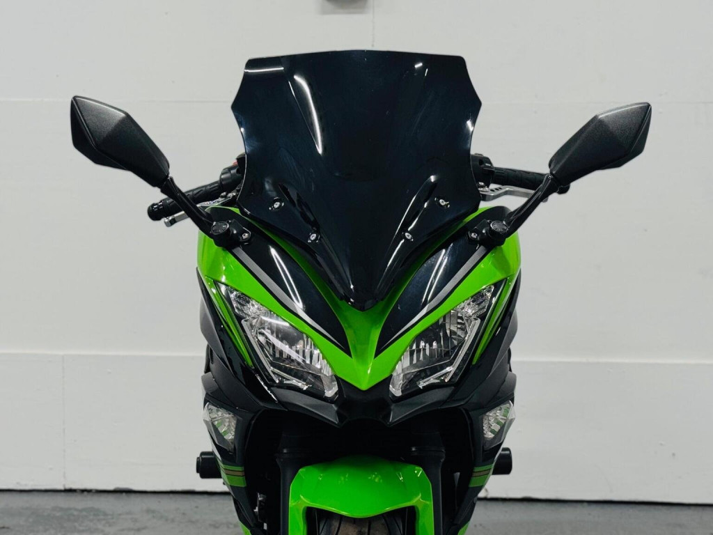 KAWASAKI Ninja 650