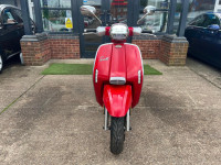 LAMBRETTA V125