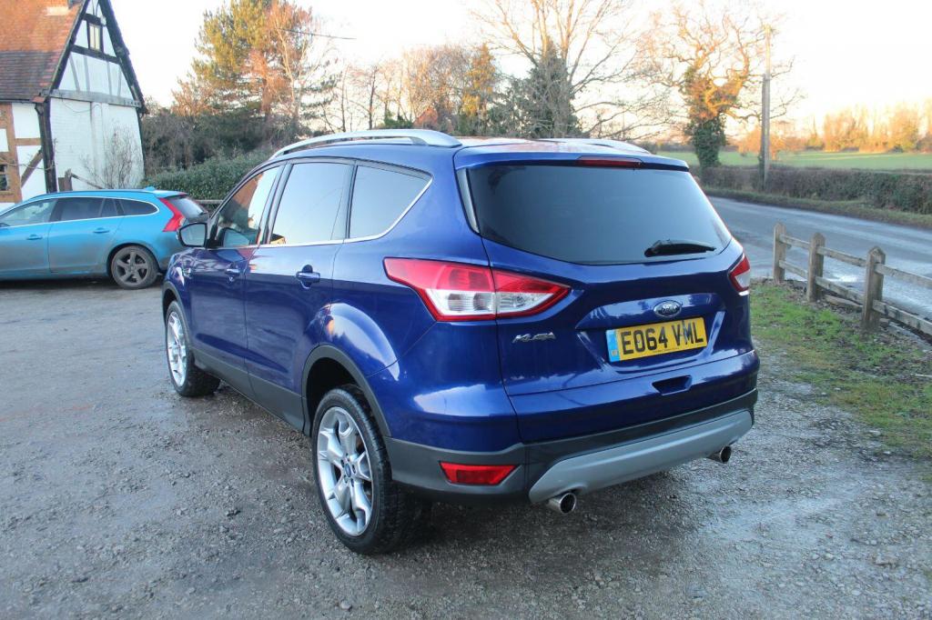 FORD KUGA