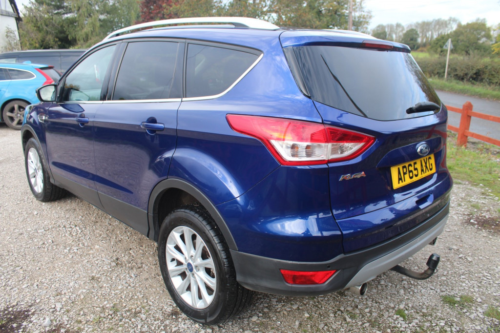 FORD KUGA