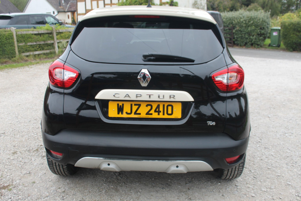RENAULT CAPTUR