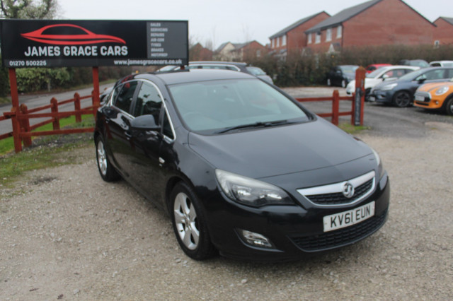 VAUXHALL ASTRA