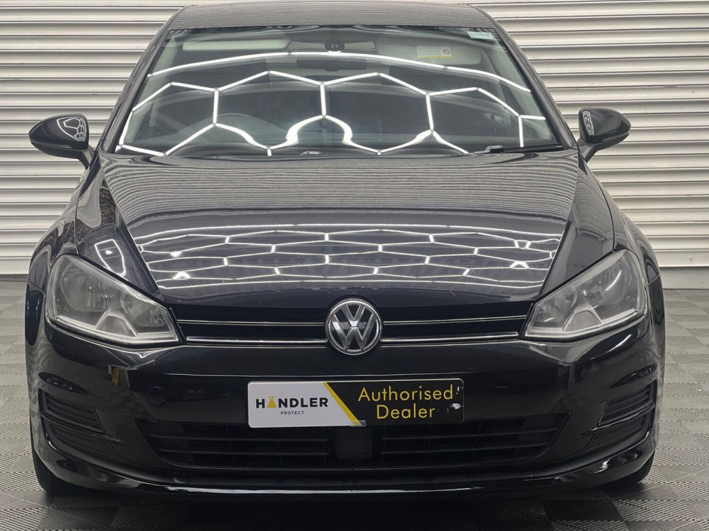 View VOLKSWAGEN GOLF 1.6 TDI BlueMotion Tech SE DSG Euro 5 (s/s) 5dr
