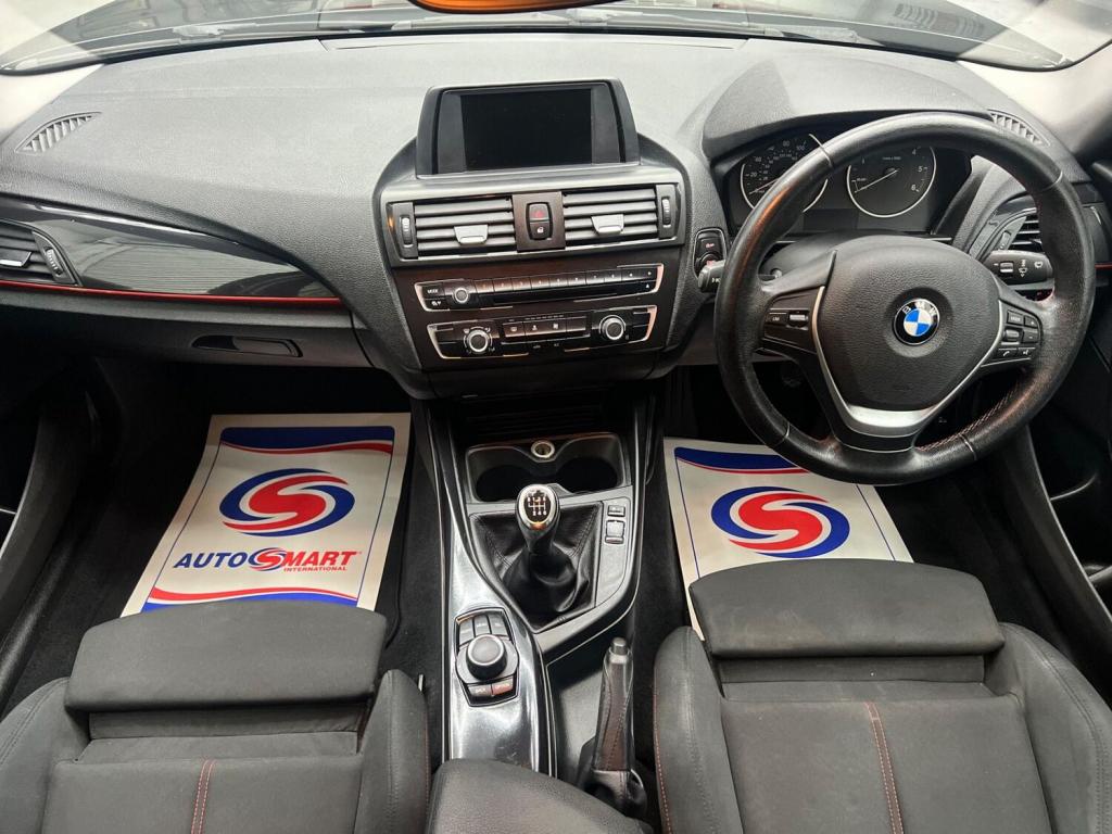 BMW 1 SERIES