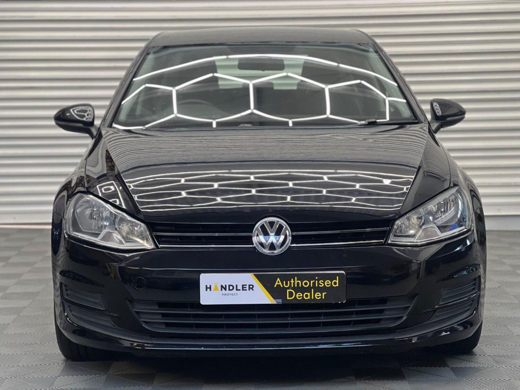 View VOLKSWAGEN GOLF 1.6 TDI BlueMotion Tech S Euro 5 (s/s) 5dr