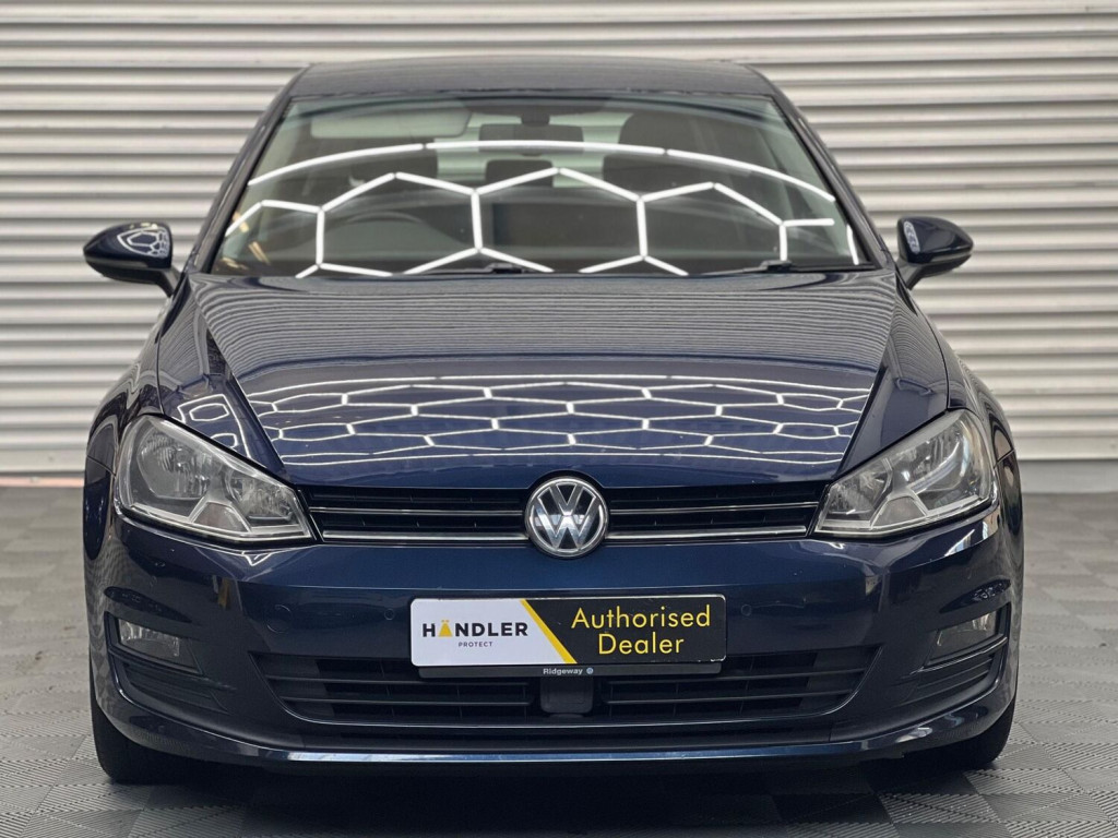 View VOLKSWAGEN GOLF 1.6 TDI BlueMotion Tech Match Euro 5 (s/s) 5dr