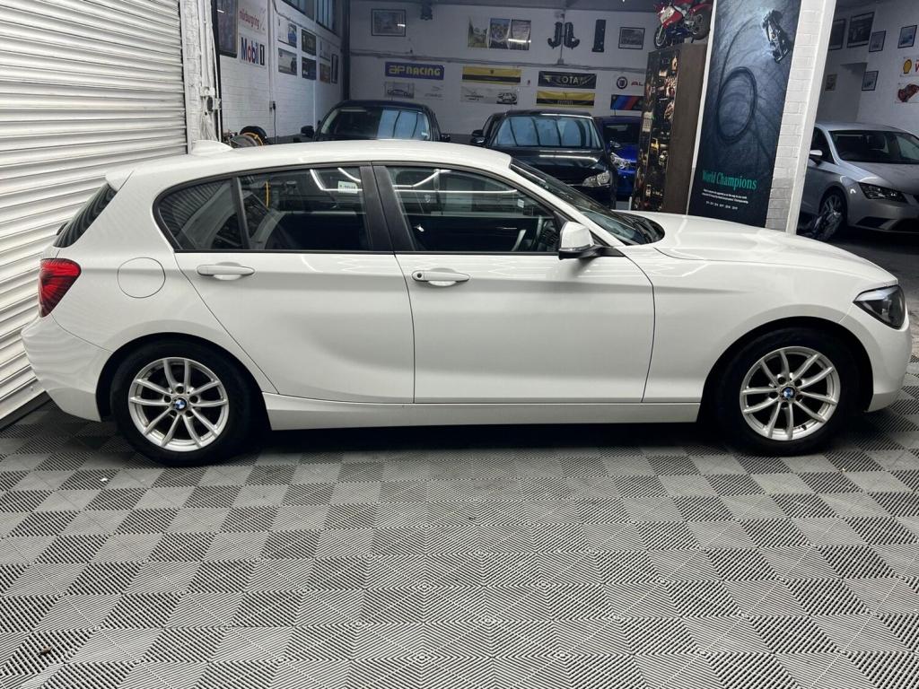 BMW 1 SERIES