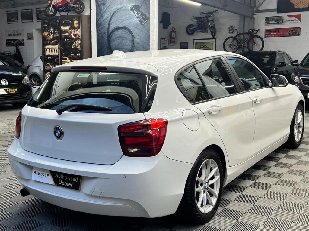 BMW 1 SERIES