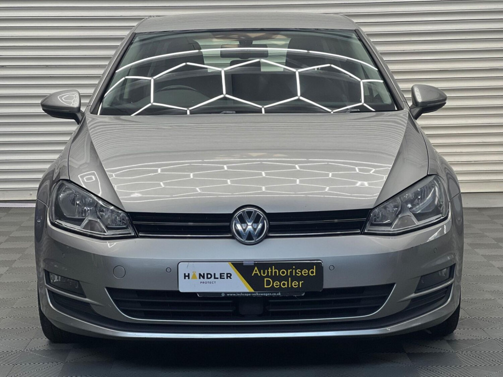 View VOLKSWAGEN GOLF 1.6 TDI BlueMotion Tech Match Euro 5 (s/s) 5dr