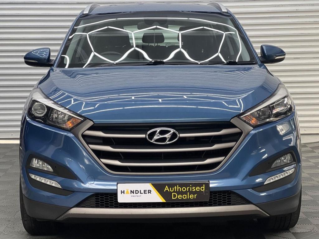 View HYUNDAI TUCSON 1.7 CRDi Blue Drive SE Nav Euro 6 (s/s) 5dr
