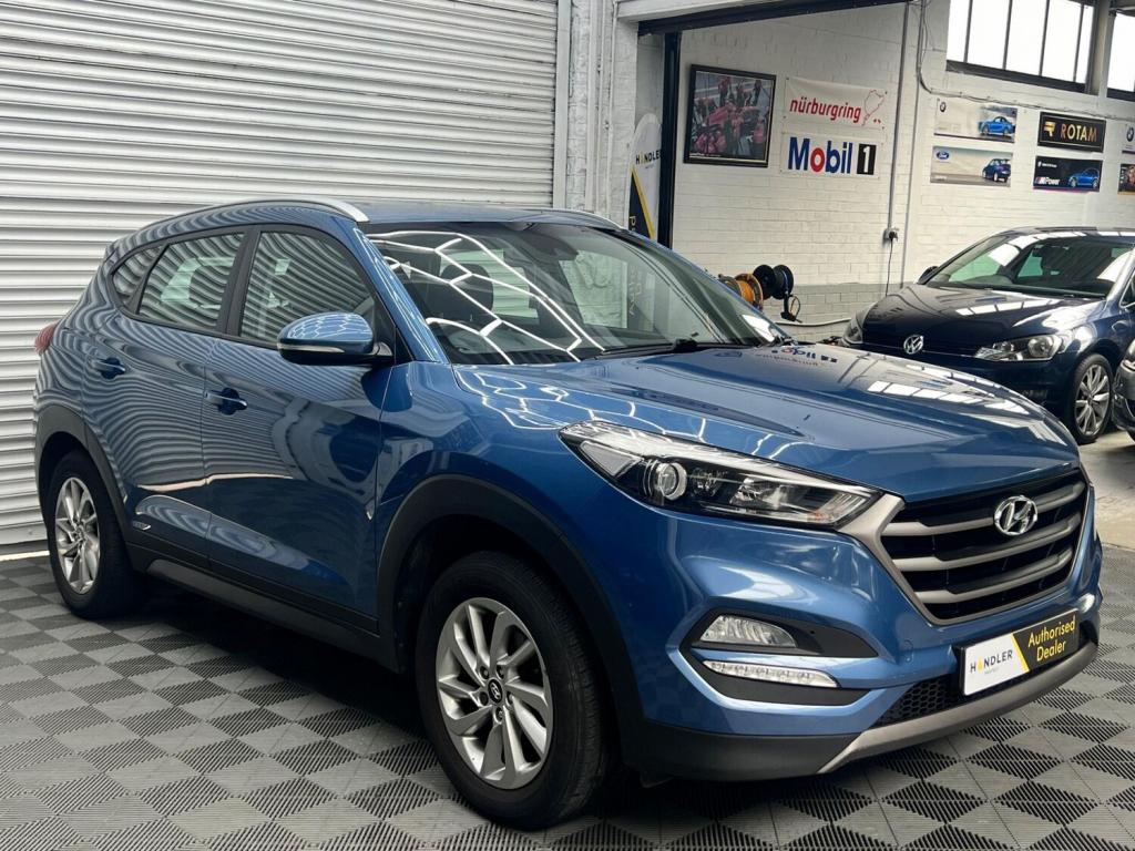 View HYUNDAI TUCSON 1.7 CRDi Blue Drive SE Nav Euro 6 (s/s) 5dr