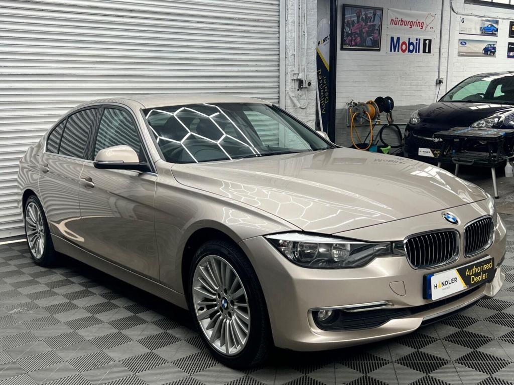 View BMW 3 SERIES 2.0 320d Luxury Euro 5 (s/s) 4dr