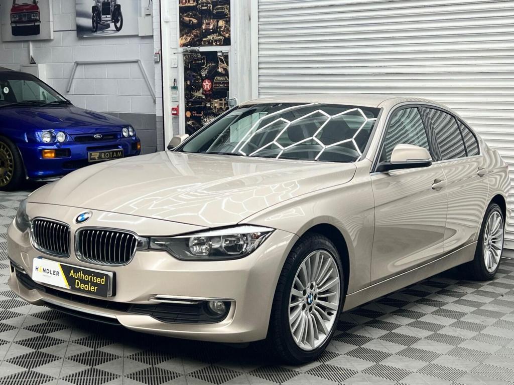 View BMW 3 SERIES 2.0 320d Luxury Euro 5 (s/s) 4dr