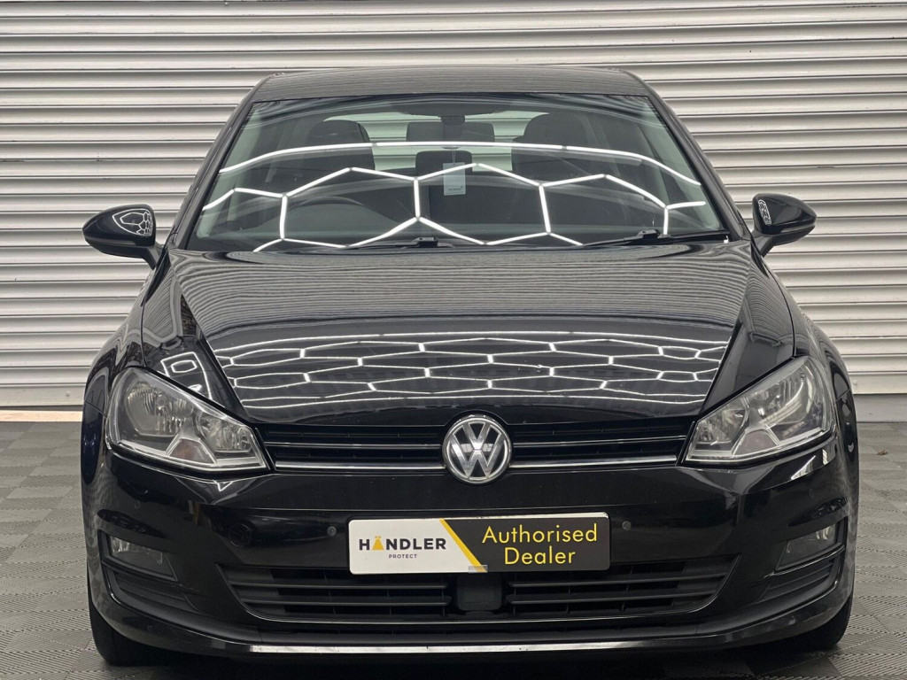 View VOLKSWAGEN GOLF 1.6 TDI BlueMotion Tech Match Euro 5 (s/s) 5dr