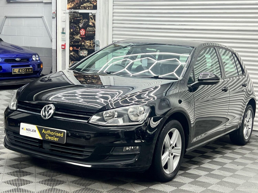 View VOLKSWAGEN GOLF 1.6 TDI BlueMotion Tech Match Euro 5 (s/s) 5dr