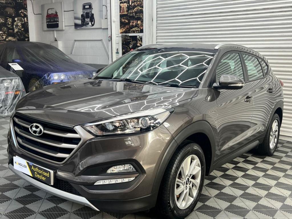 View HYUNDAI TUCSON 1.7 CRDi Blue Drive SE Euro 6 (s/s) 5dr