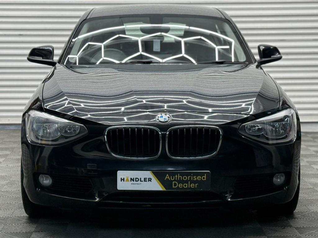 View BMW 1 SERIES 2.0 120d Sport Euro 5 (s/s) 5dr