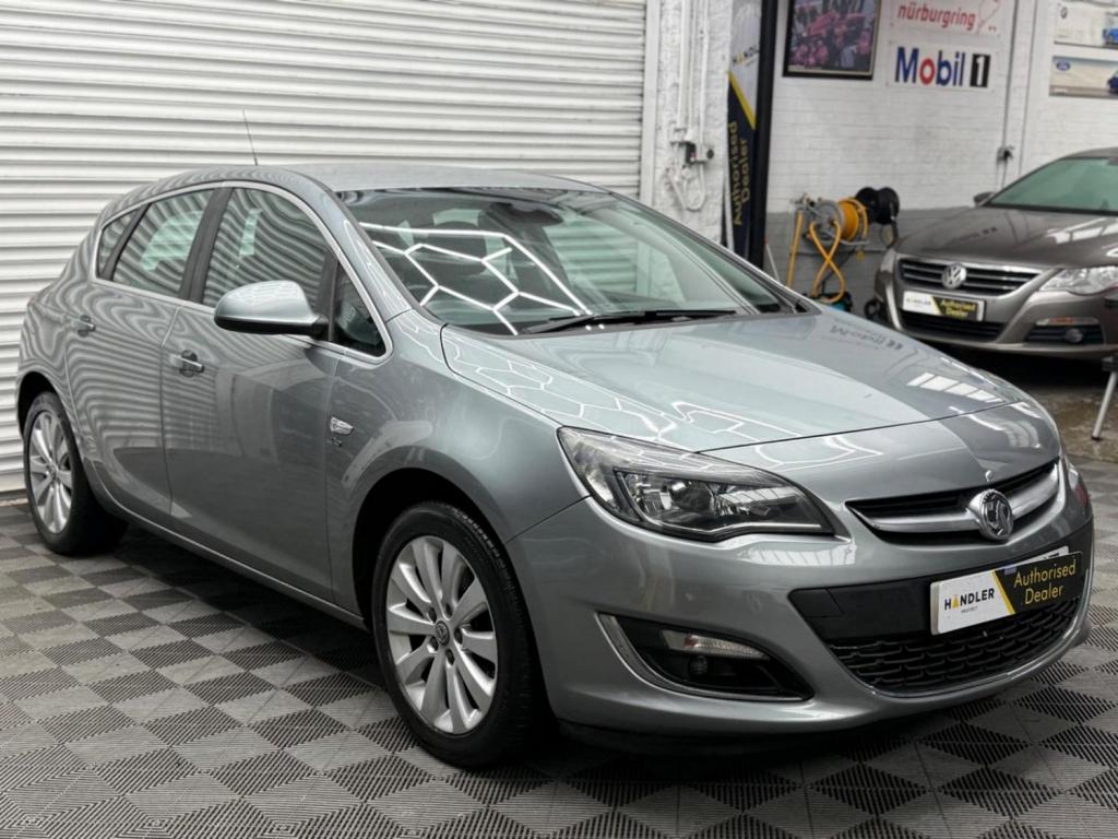 VAUXHALL ASTRA