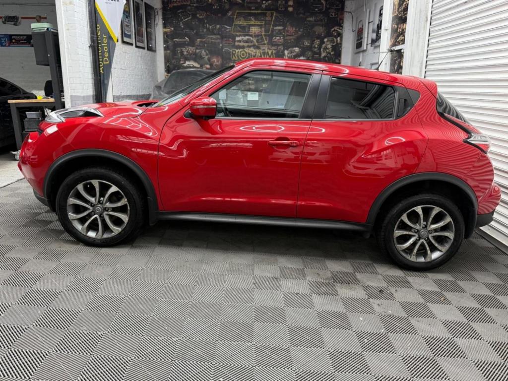 NISSAN JUKE