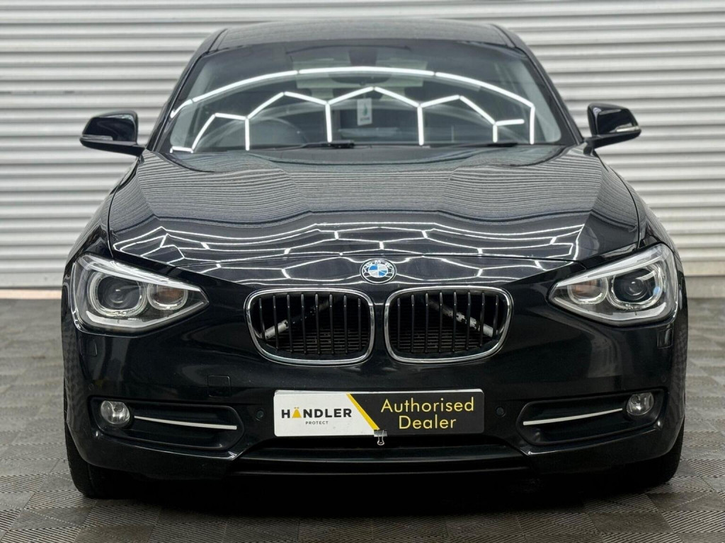 View BMW 1 SERIES 2.0 118d Sport Euro 5 (s/s) 5dr