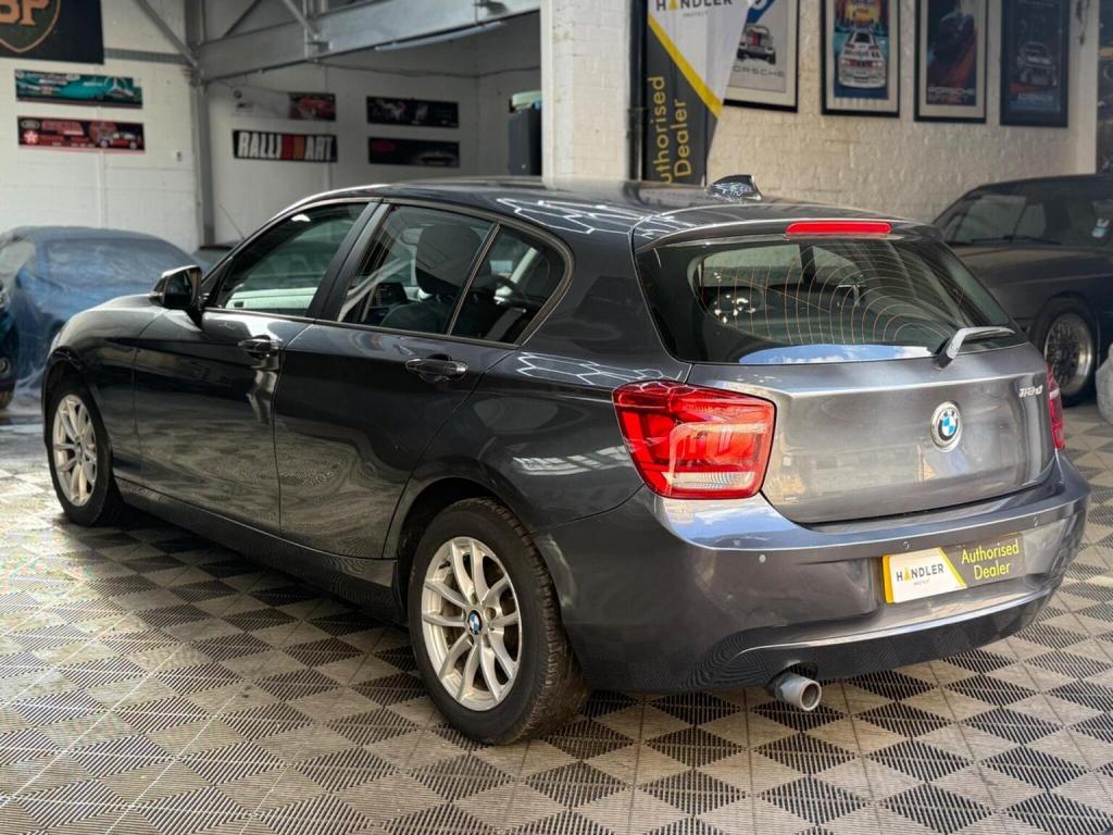 BMW 1 SERIES