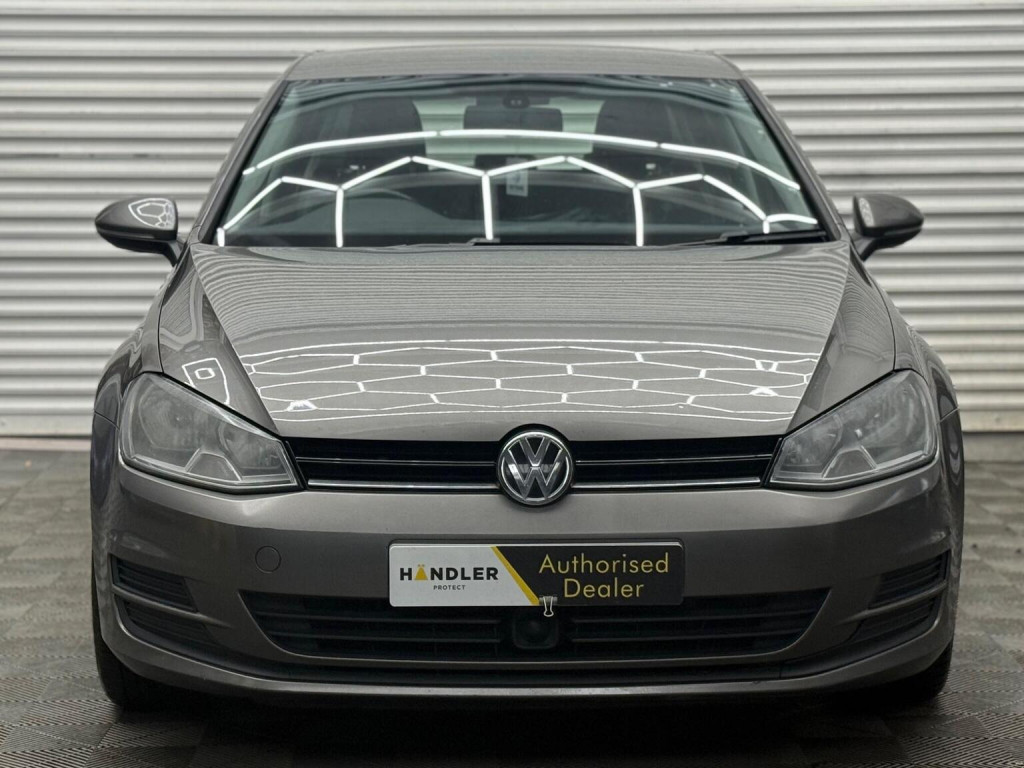 View VOLKSWAGEN GOLF 1.6 TDI BlueMotion Tech SE DSG Euro 5 (s/s) 5dr