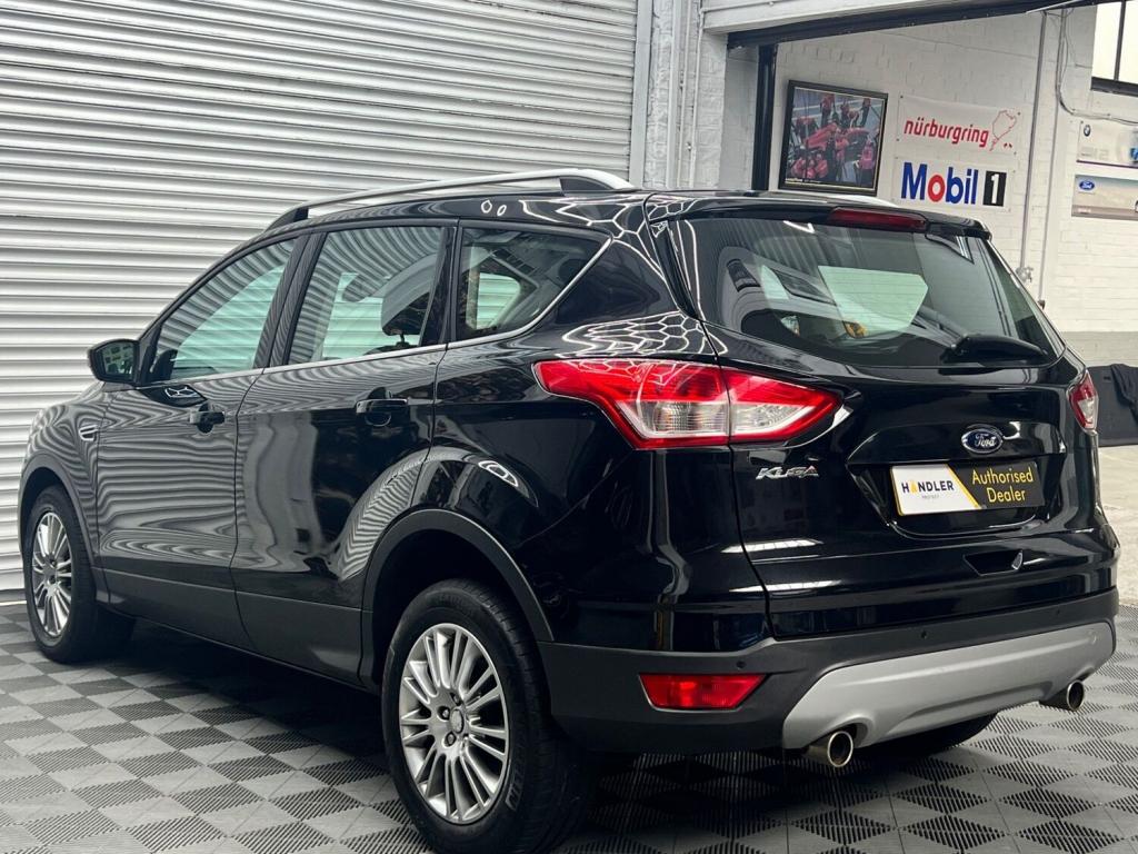 FORD KUGA