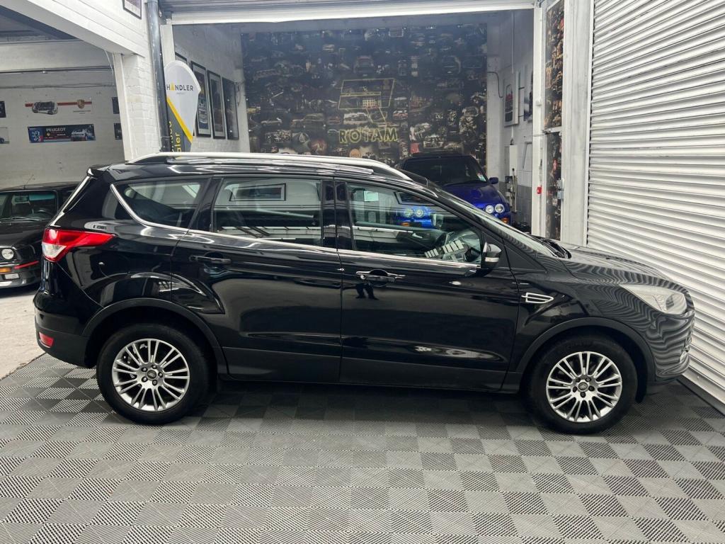 FORD KUGA