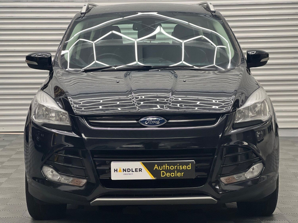 View FORD KUGA 2.0 TDCi Titanium 2WD Euro 5 5dr