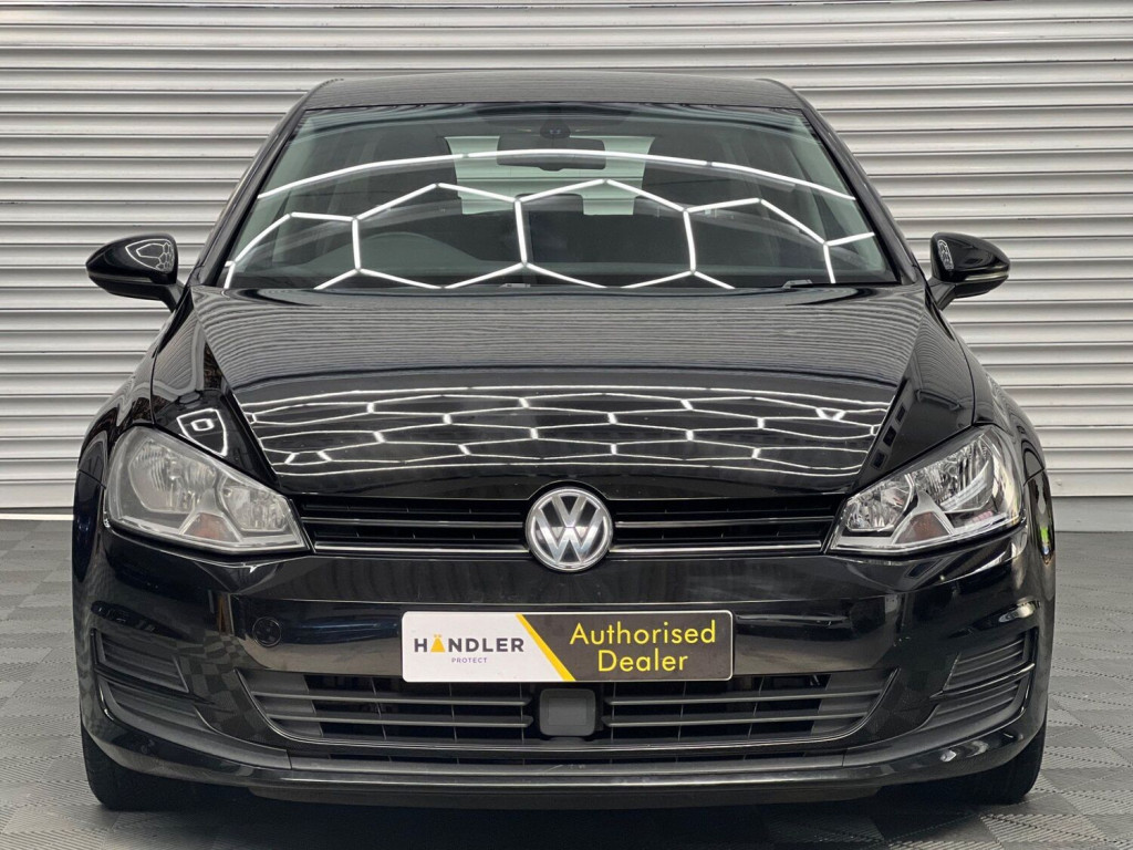View VOLKSWAGEN GOLF 1.6 TDI BlueMotion Tech SE Euro 5 (s/s) 5dr
