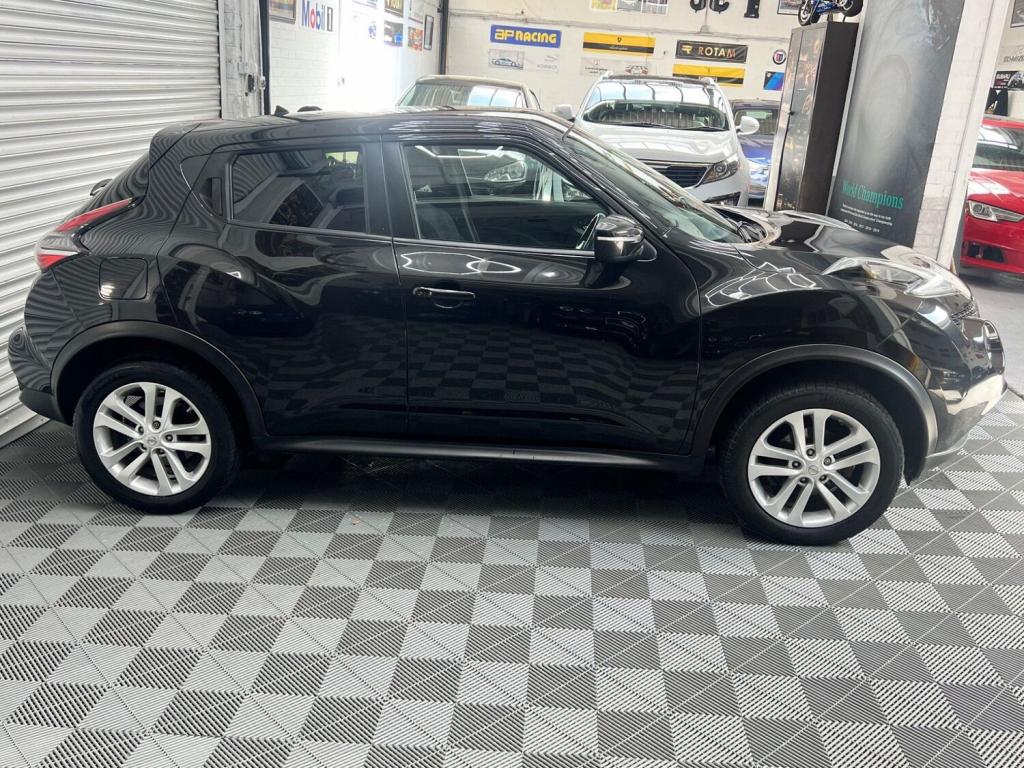 NISSAN JUKE