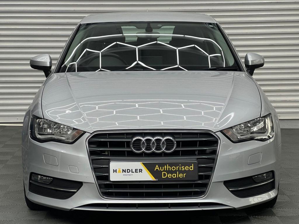 View AUDI A3 1.6 TDI SE Sportback Euro 5 (s/s) 5dr
