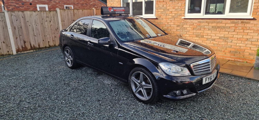MERCEDES-BENZ C CLASS 2.1 C220 CDI BlueEfficiency SE Edition 125