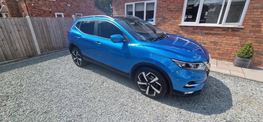 NISSAN QASHQAI 1.6 dCi Tekna