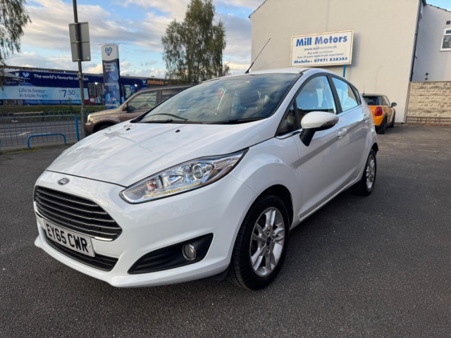 FORD FIESTA 1.0 T EcoBoost Zetec