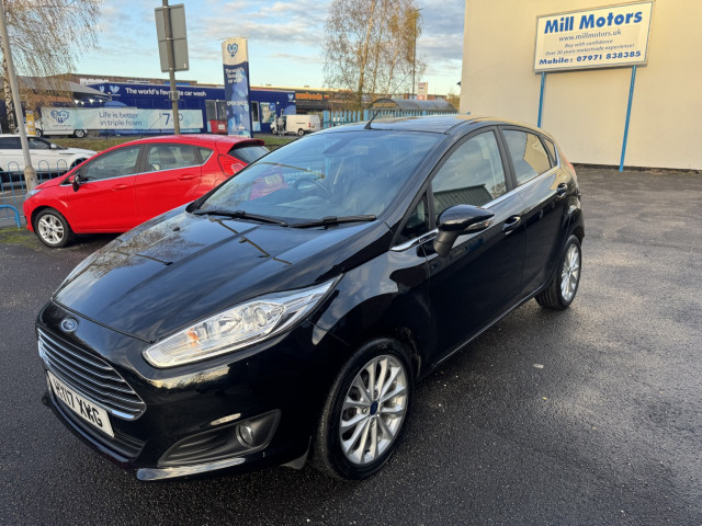FORD FIESTA 1.0 T EcoBoost Titanium X