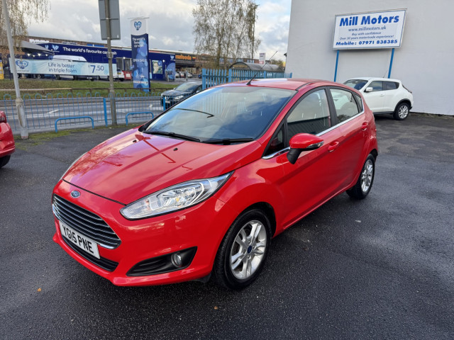 FORD FIESTA 1.0 T EcoBoost Zetec