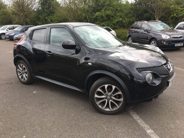 NISSAN JUKE